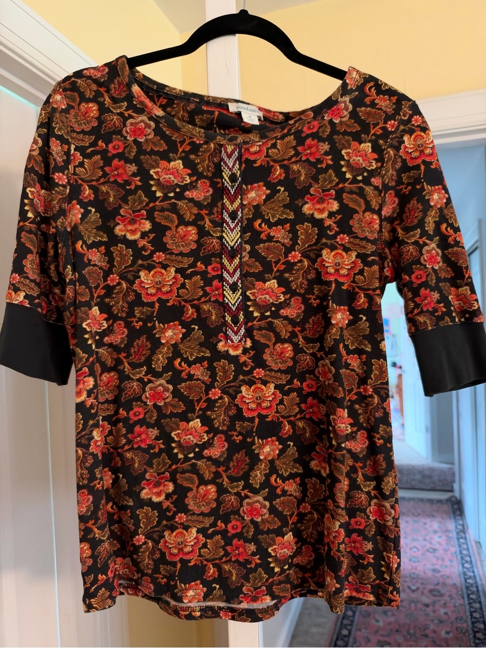 Sundance Floral Tunic Top in Black and Rust